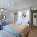 Bay Mykonos 图罗斯